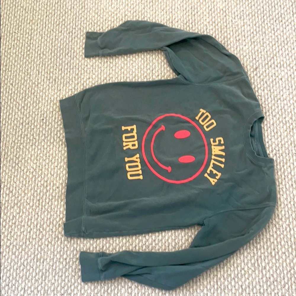 Addison Rae Crew Neck - Picture 2 of 2